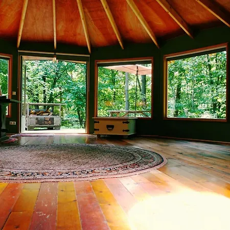 Lodge Woeste Hoogte - *