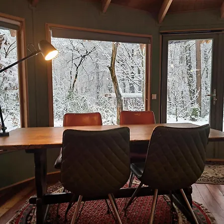 Lodge Woeste Hoogte - *