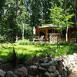 Woeste Hoogte - *